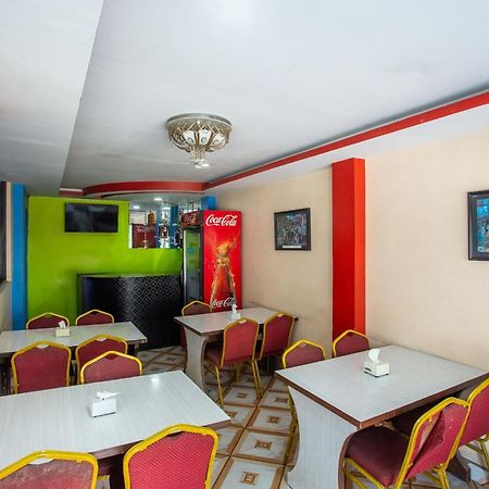 Oyo 808 Hotel Om Ganapati Pvt Ltd Kathmandu Exterior photo