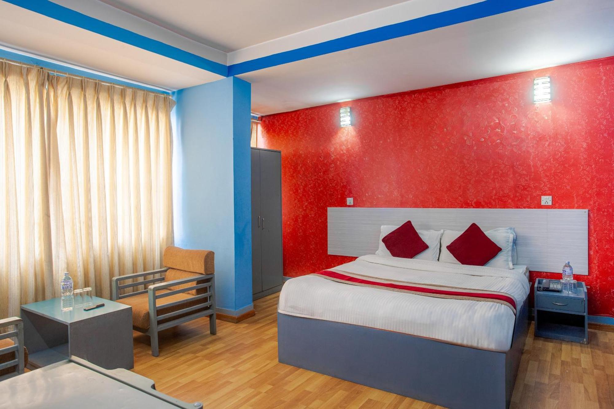 Oyo 808 Hotel Om Ganapati Pvt Ltd Kathmandu Exterior photo